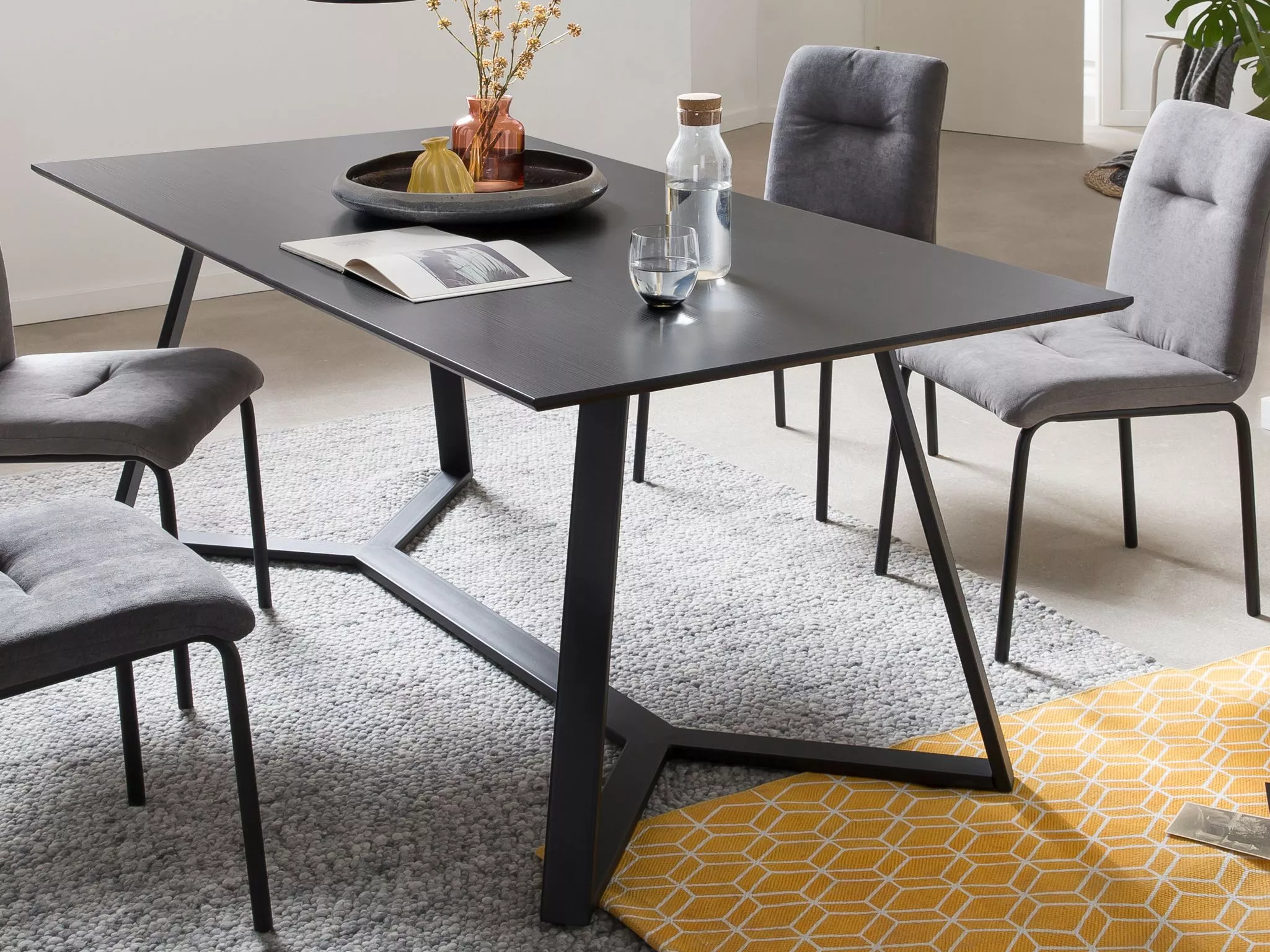 Table de repas BERINGEN
