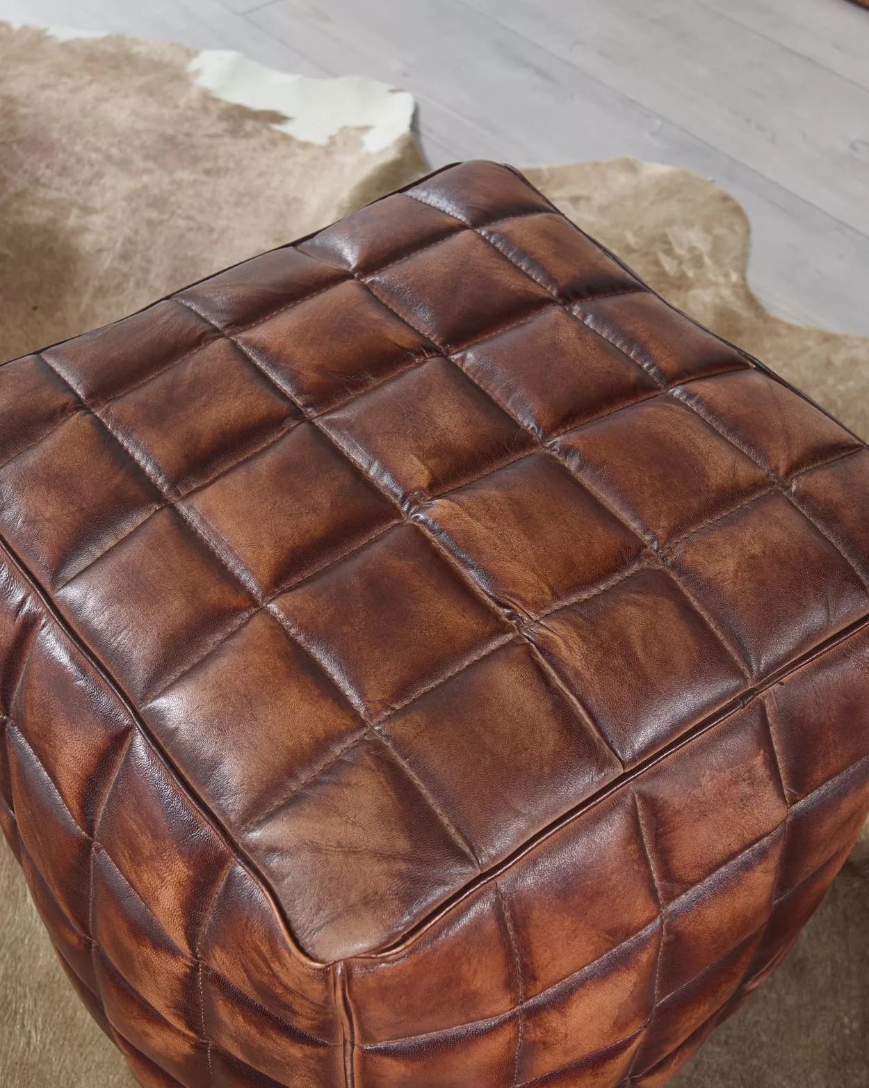 Hocker CAJABAMBA