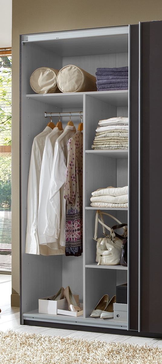 Répartition intérieure armoire lingère/penderie 956