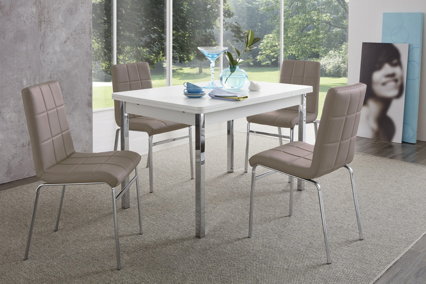 Ensemble table et chaises HERMES / LINDA