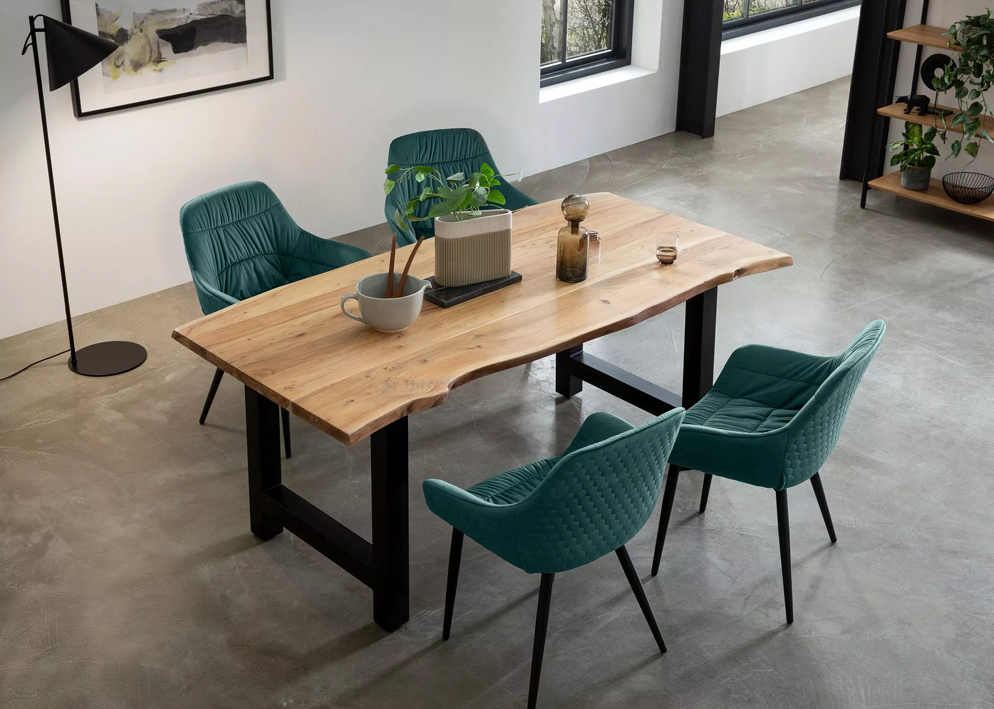 Table de repas LEMBANG