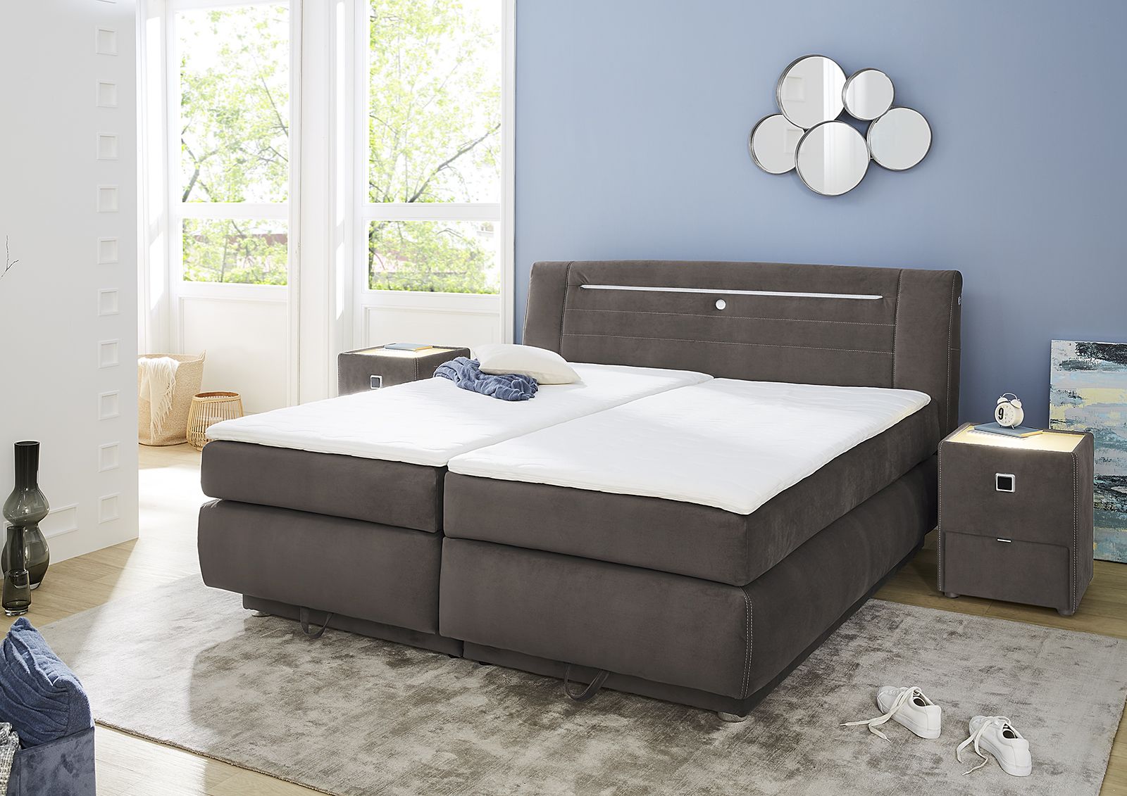 Lit boxspring  MAIKE
