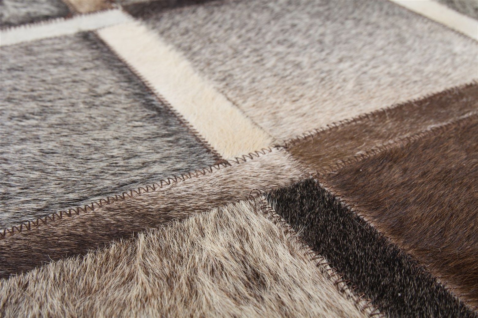Tapis en cuir LAVISH 410