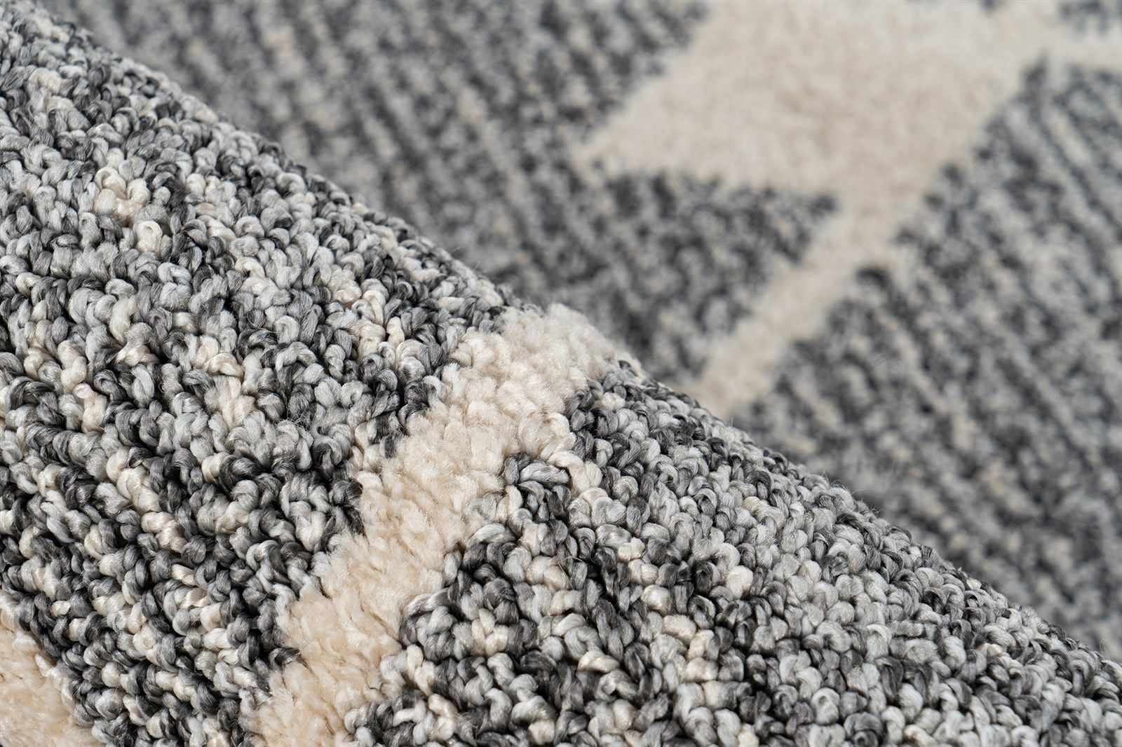 Tapis RHOMBUS 325