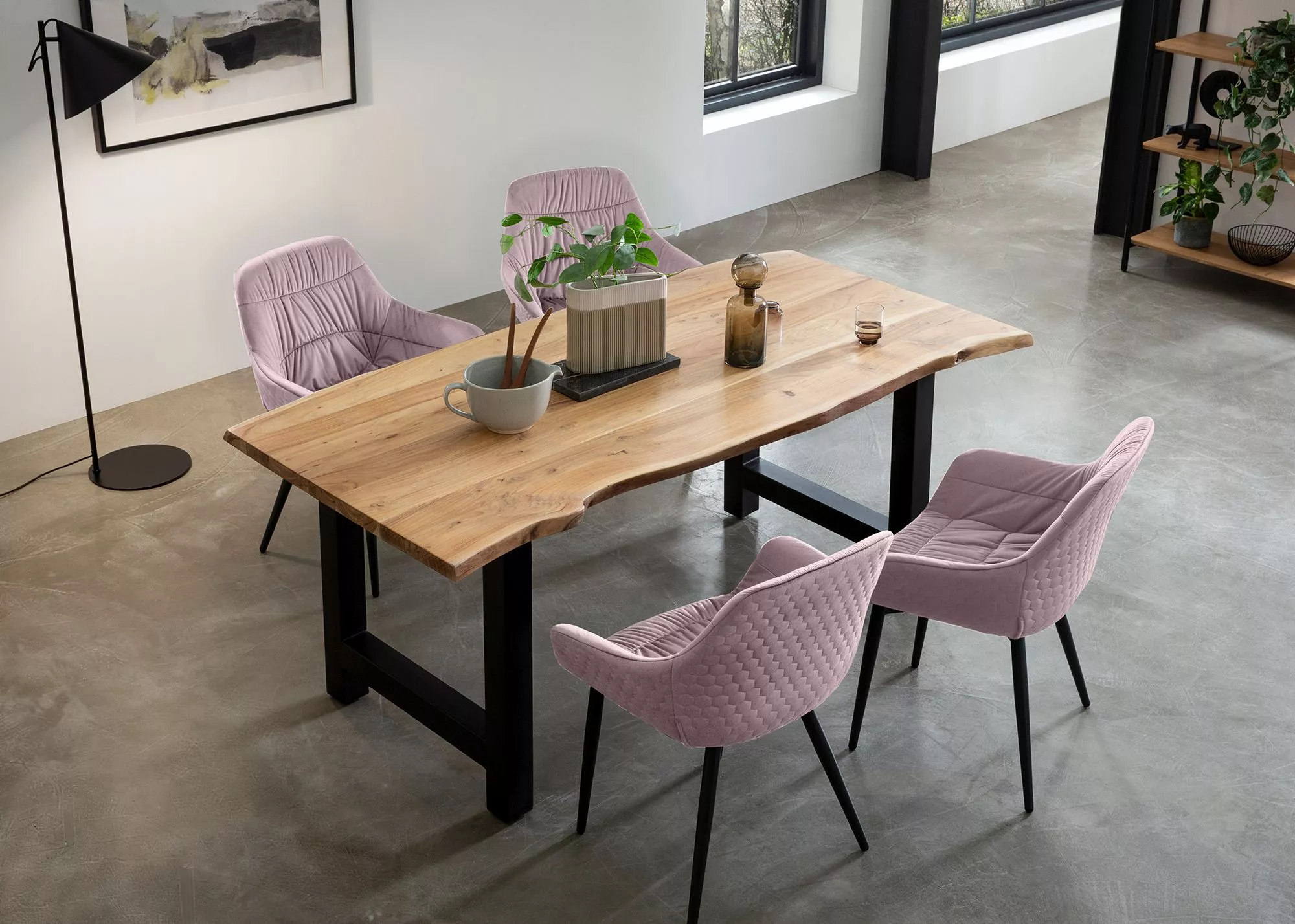 Table de repas LEMBANG