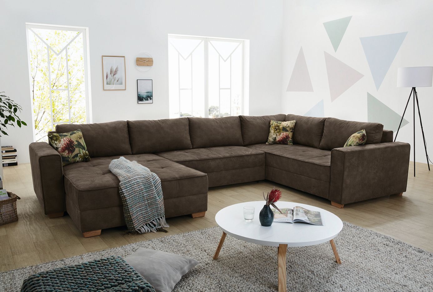 Wohnlandschaft mit Funktion BRIXEN Wohnlandschaft mit Funktion BRIXEN