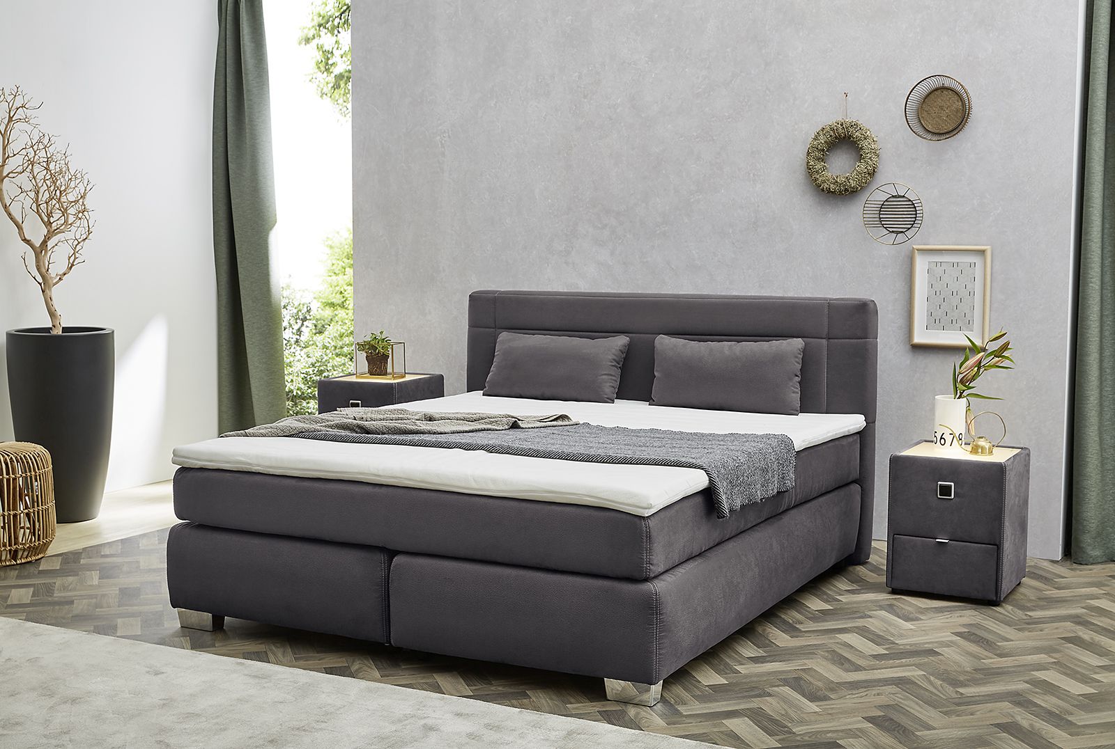 Lit boxspring  ROMANA MAX