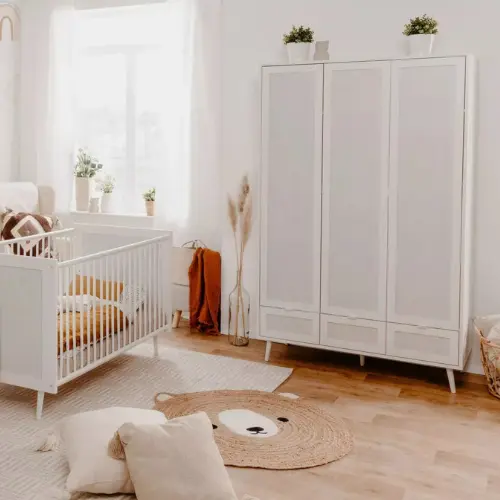 Armoires pour la chambre d'enfant