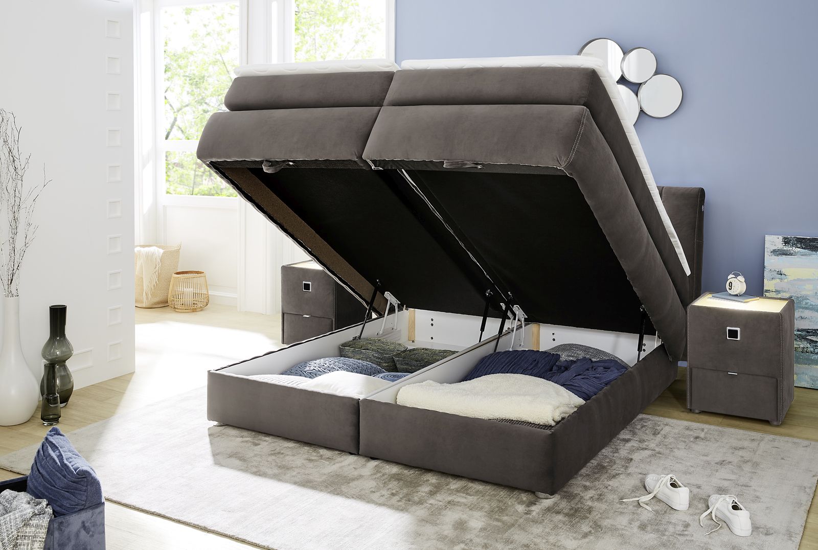Lit boxspring  MAIKE