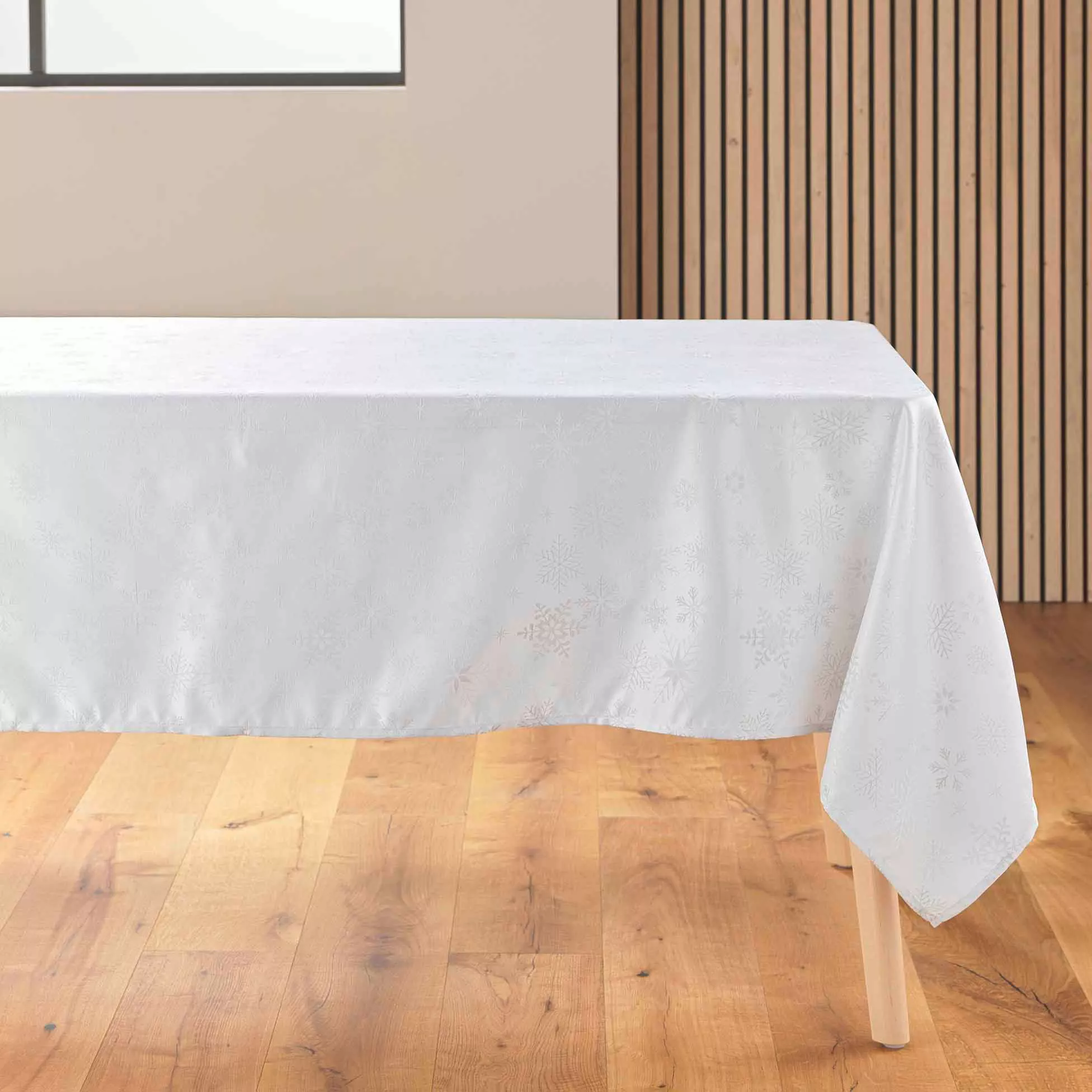 Tischdecke  SCHNEEFLOCKE