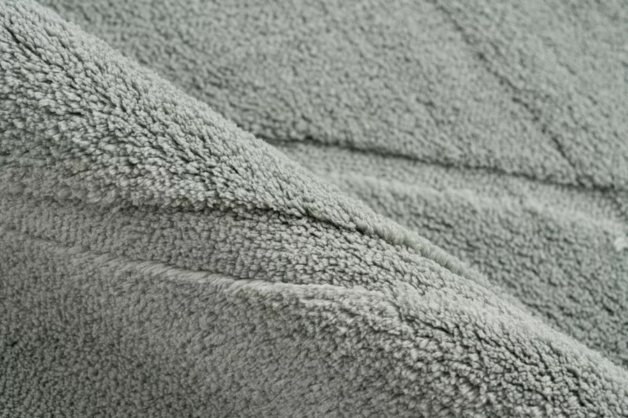 Tapis de bain ondulé LINA