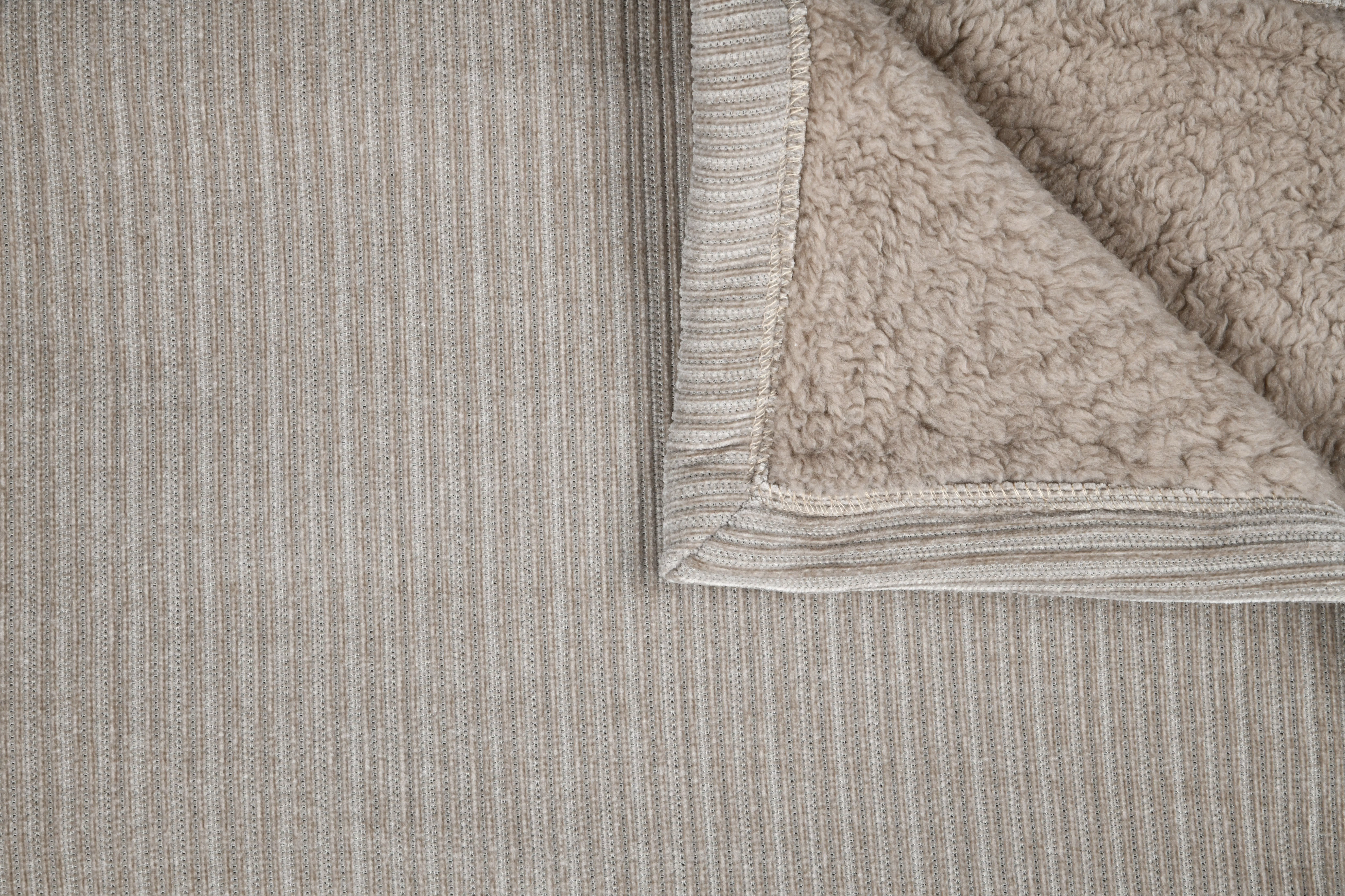 Kuscheldecke  CLAYTON