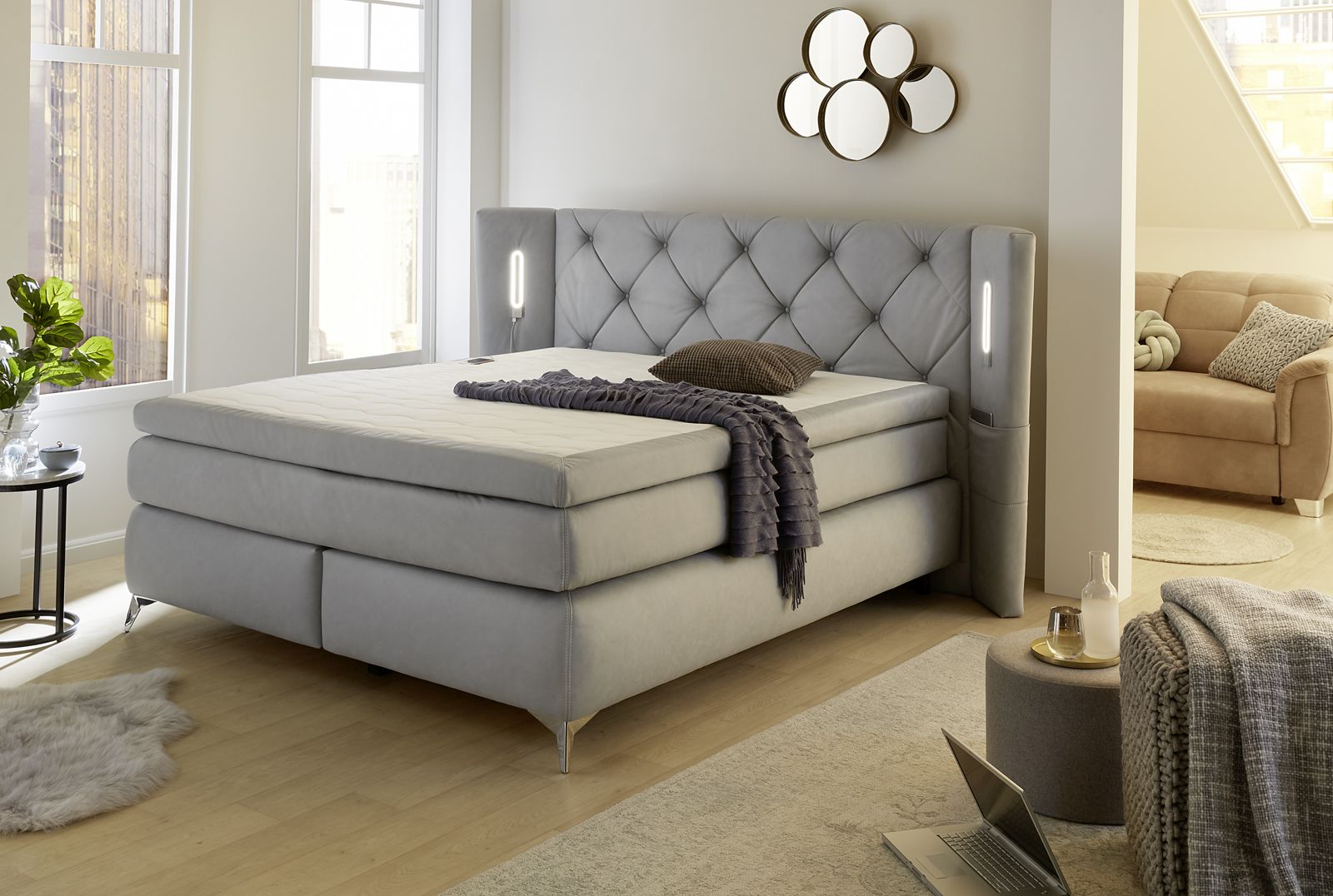 Lit boxspring  VALERIE MIX