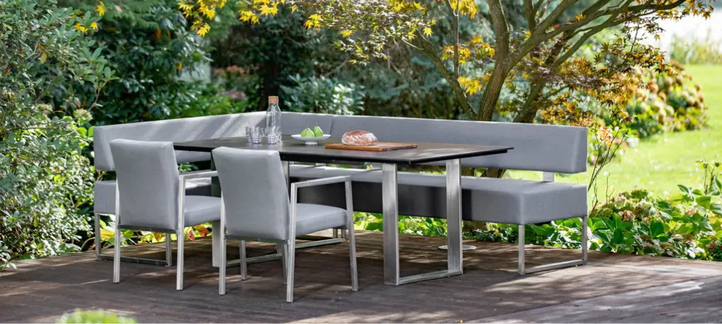 Ratgeber: Gartenmöbel richtig reinigen und pflegen