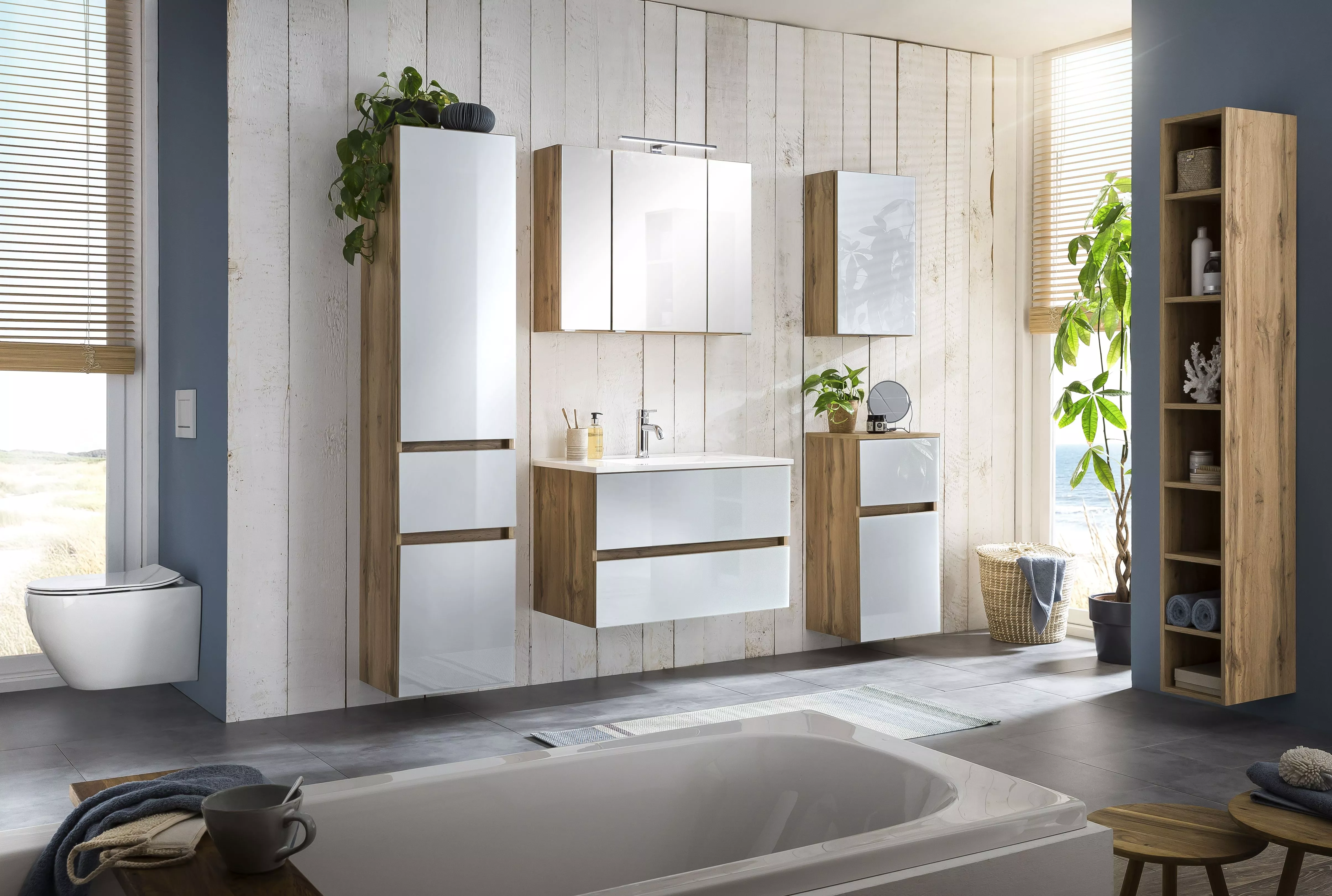 Hochschrank HELSINKI