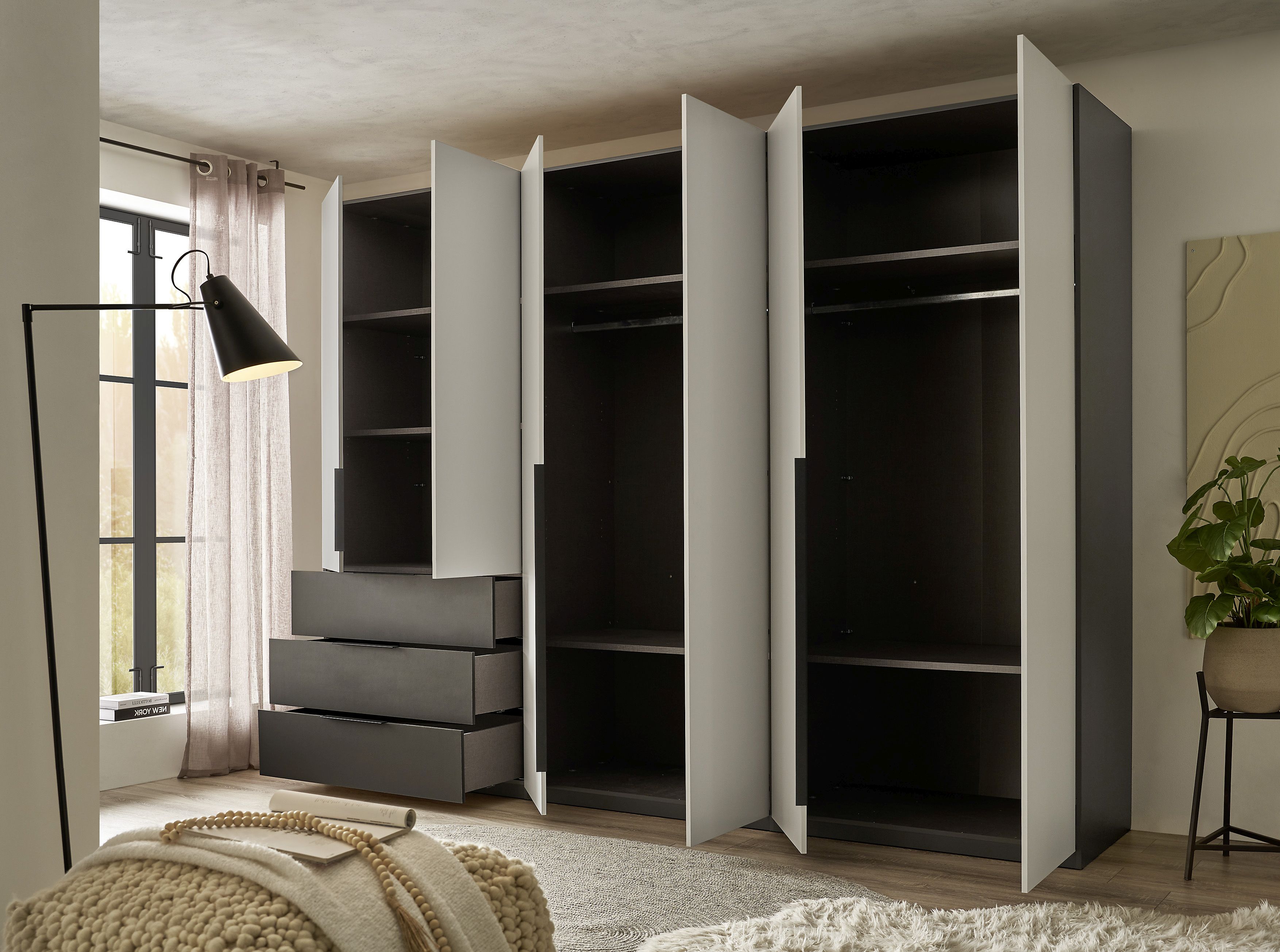 Kleiderschrank NUKA