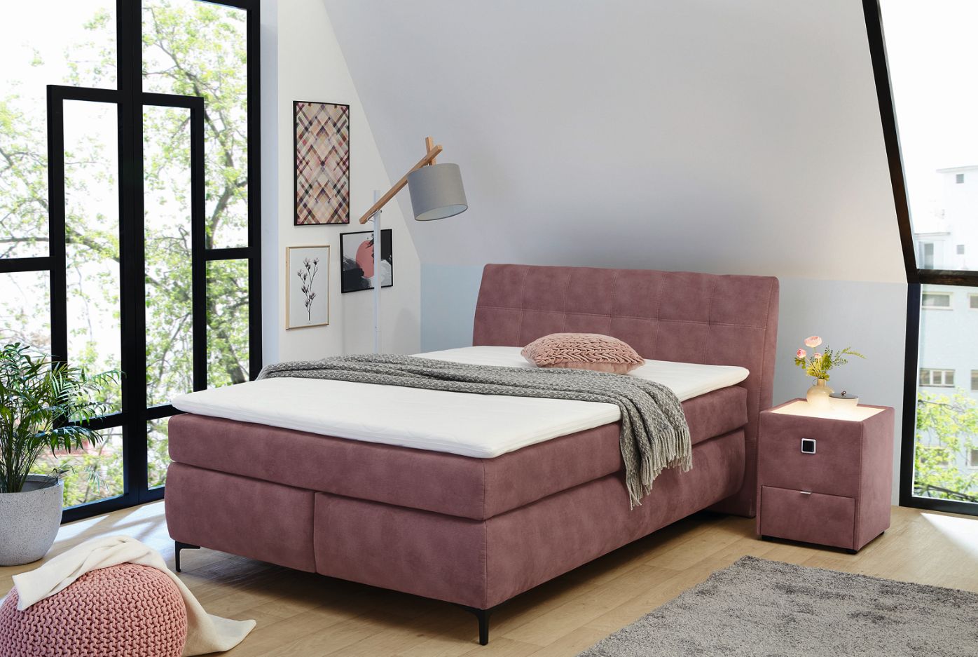 Lit boxspring  GITTA