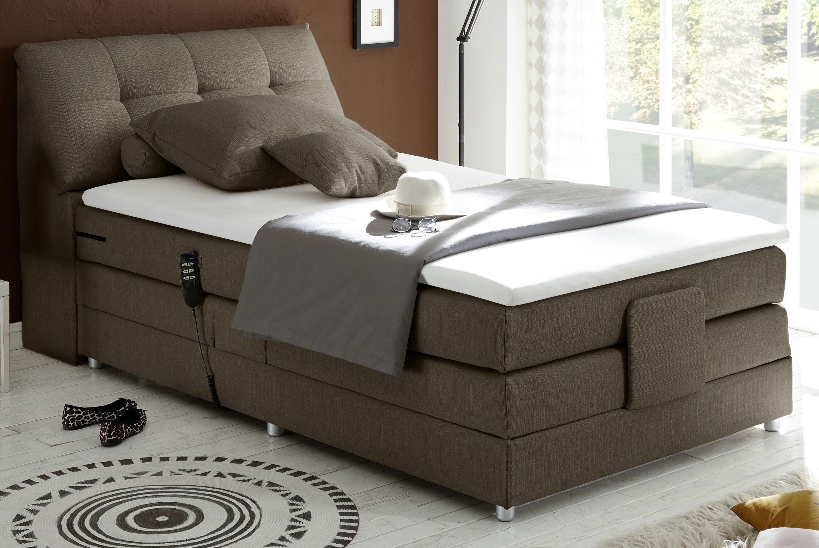 Lit boxspring CONCORD 4