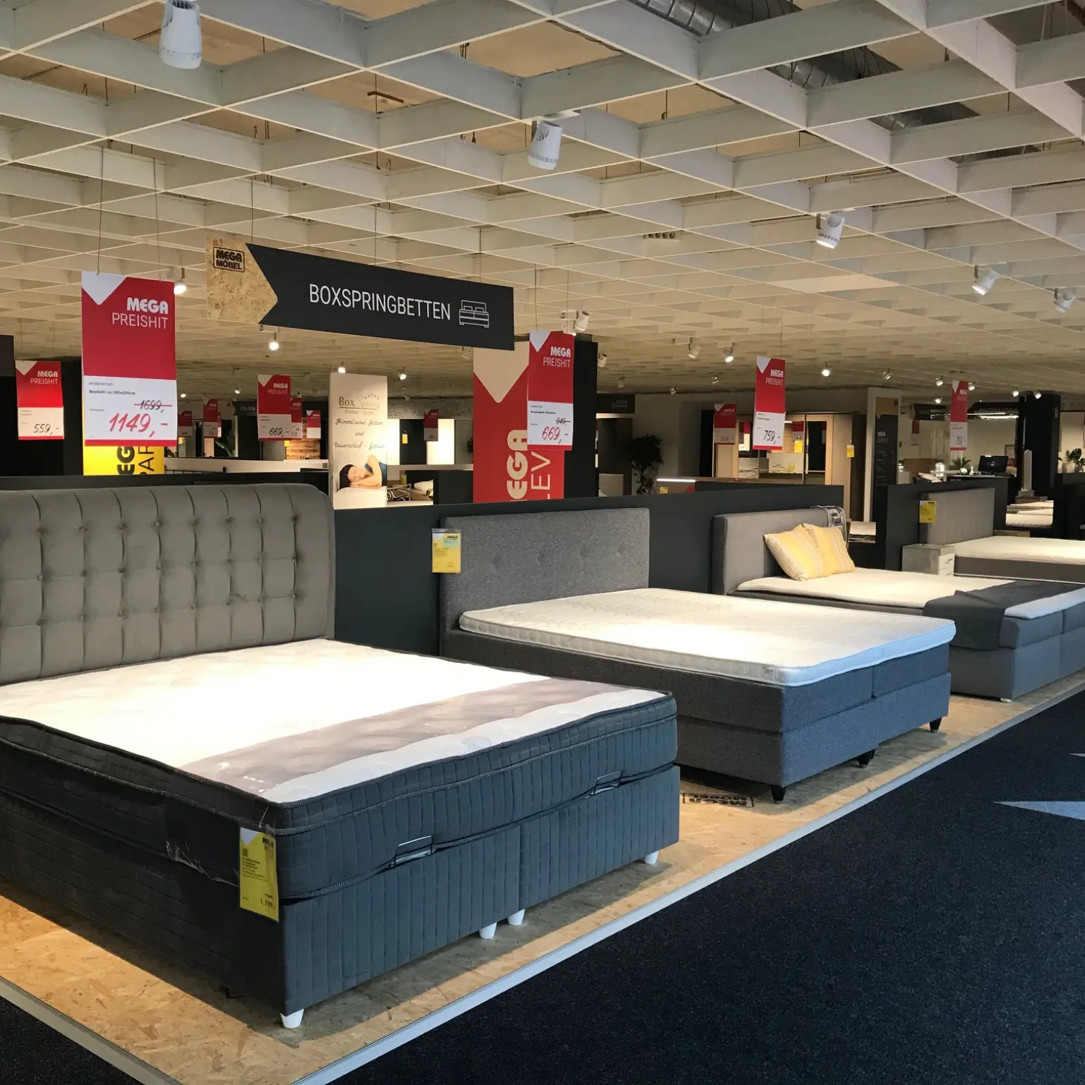 Ausstellung MEGA Möbel Rastatt Ausstellung MEGA Möbel Rastatt