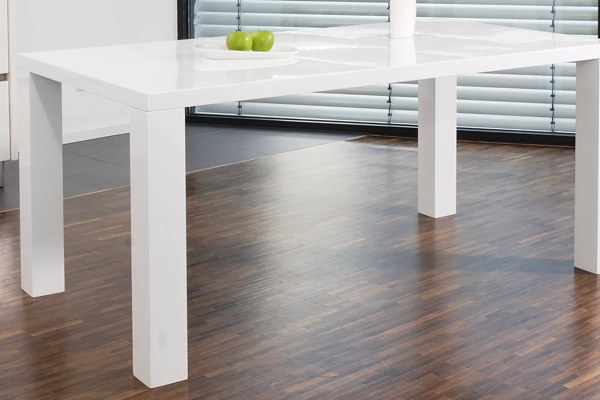 Table de repas TAMAN
