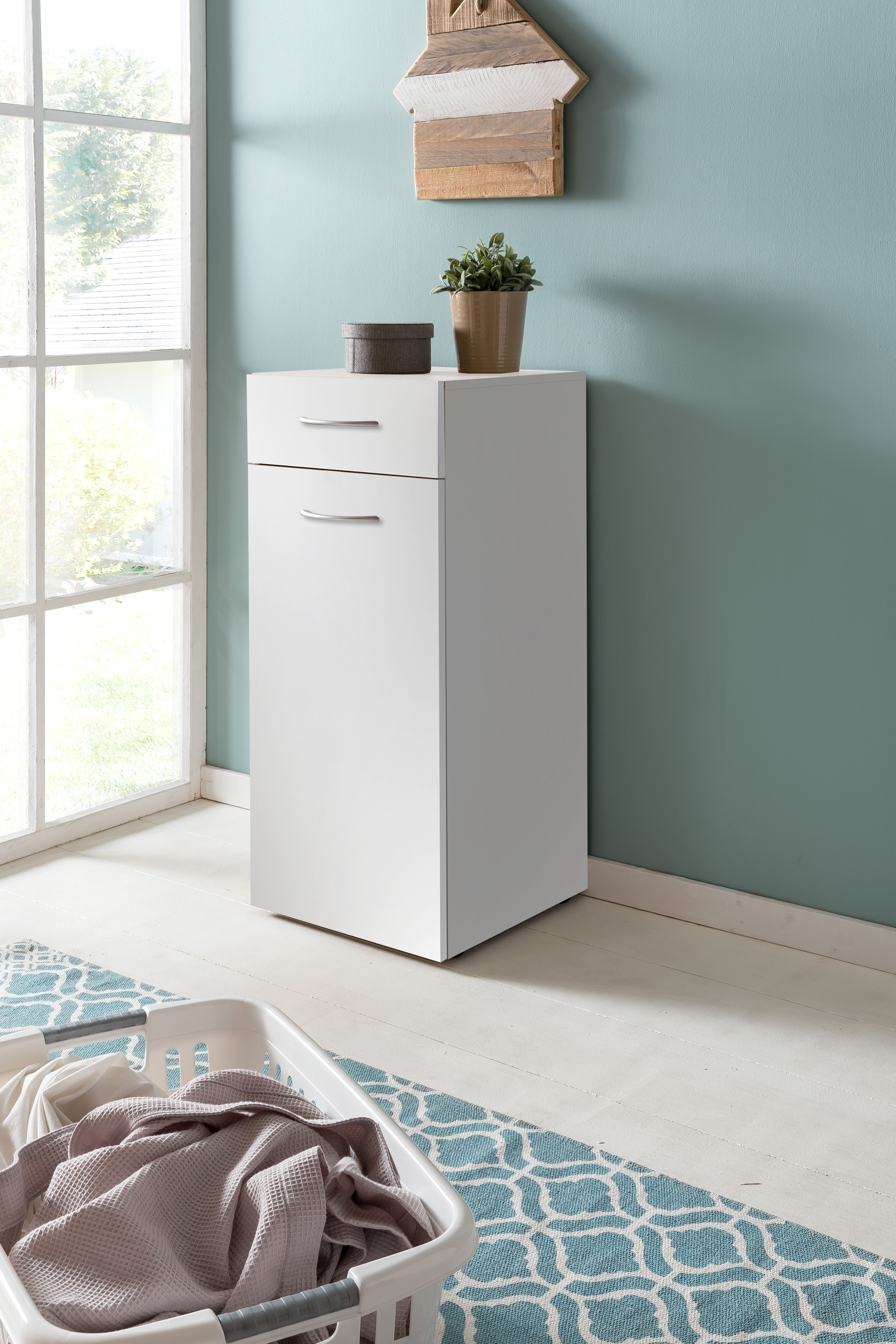 Commode MULTIRAUMKONZEPT Commode MULTIRAUMKONZEPT