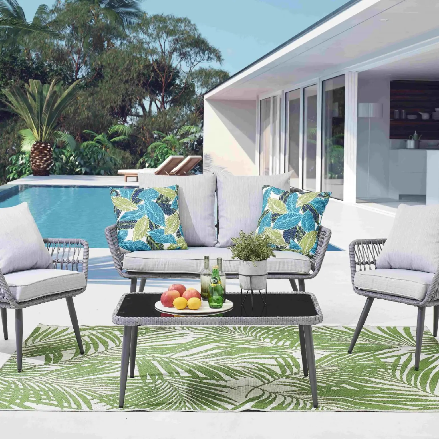 Ratgeber: Gartenmöbel richtig reinigen und pflegen