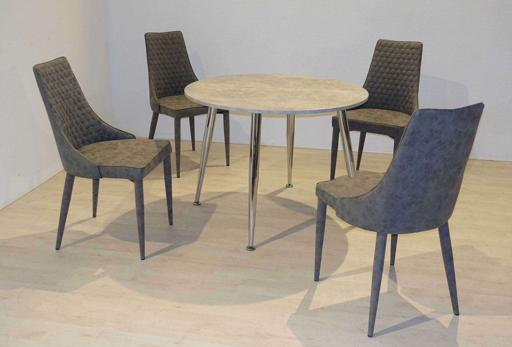 Ensemble table et chaises PEP 1/VICKY