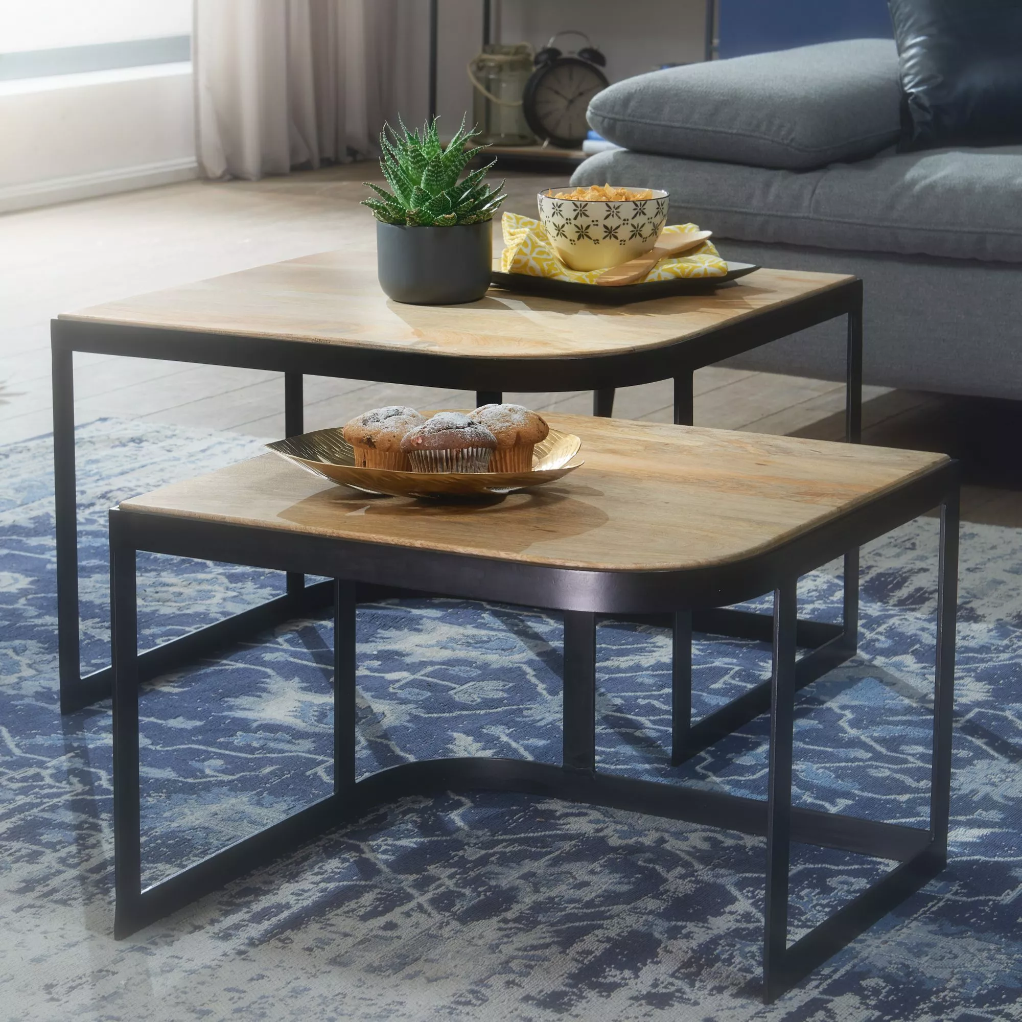 Lot de 2 tables basses DOI KU SATHAN