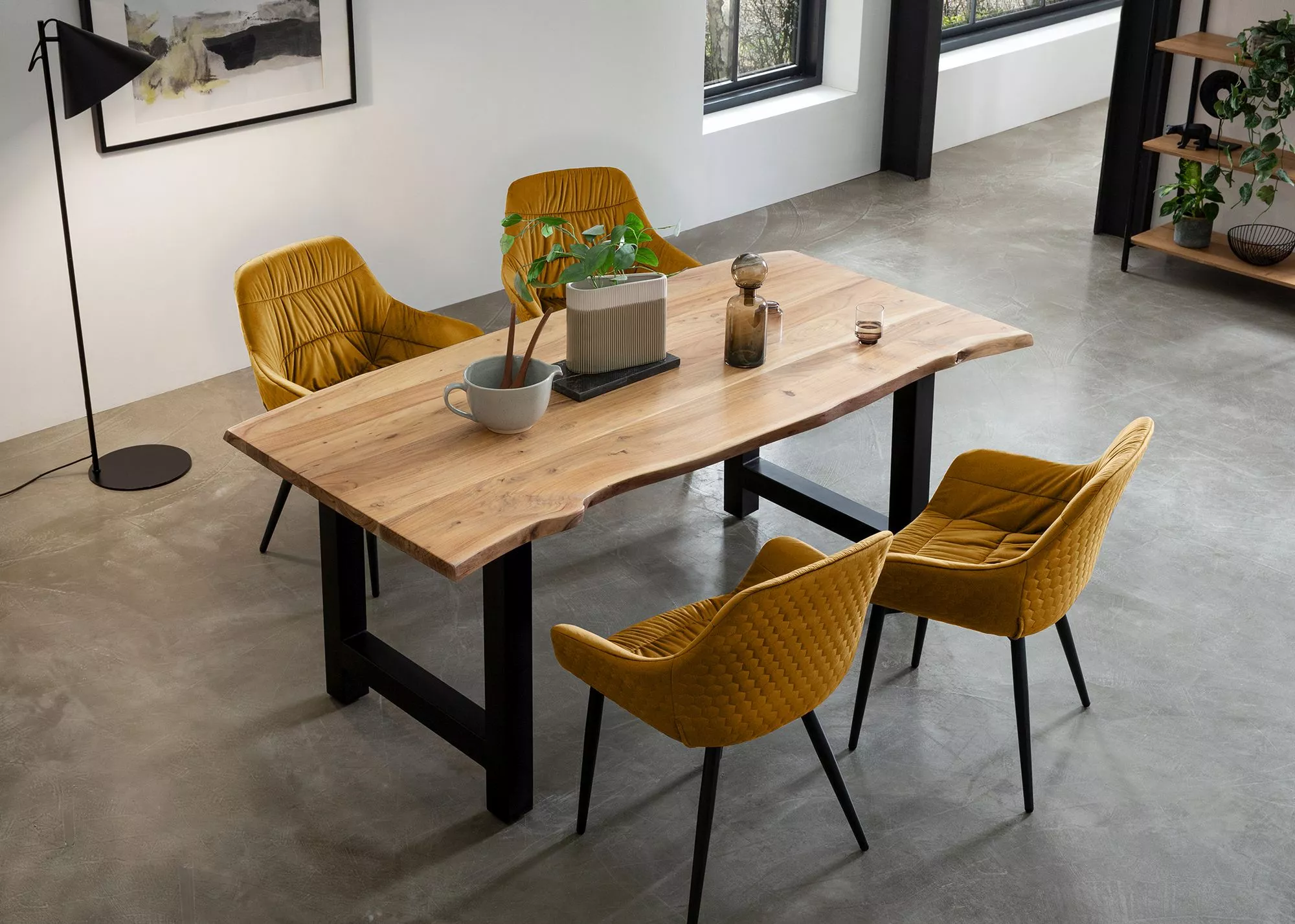 Table de repas LEMBANG