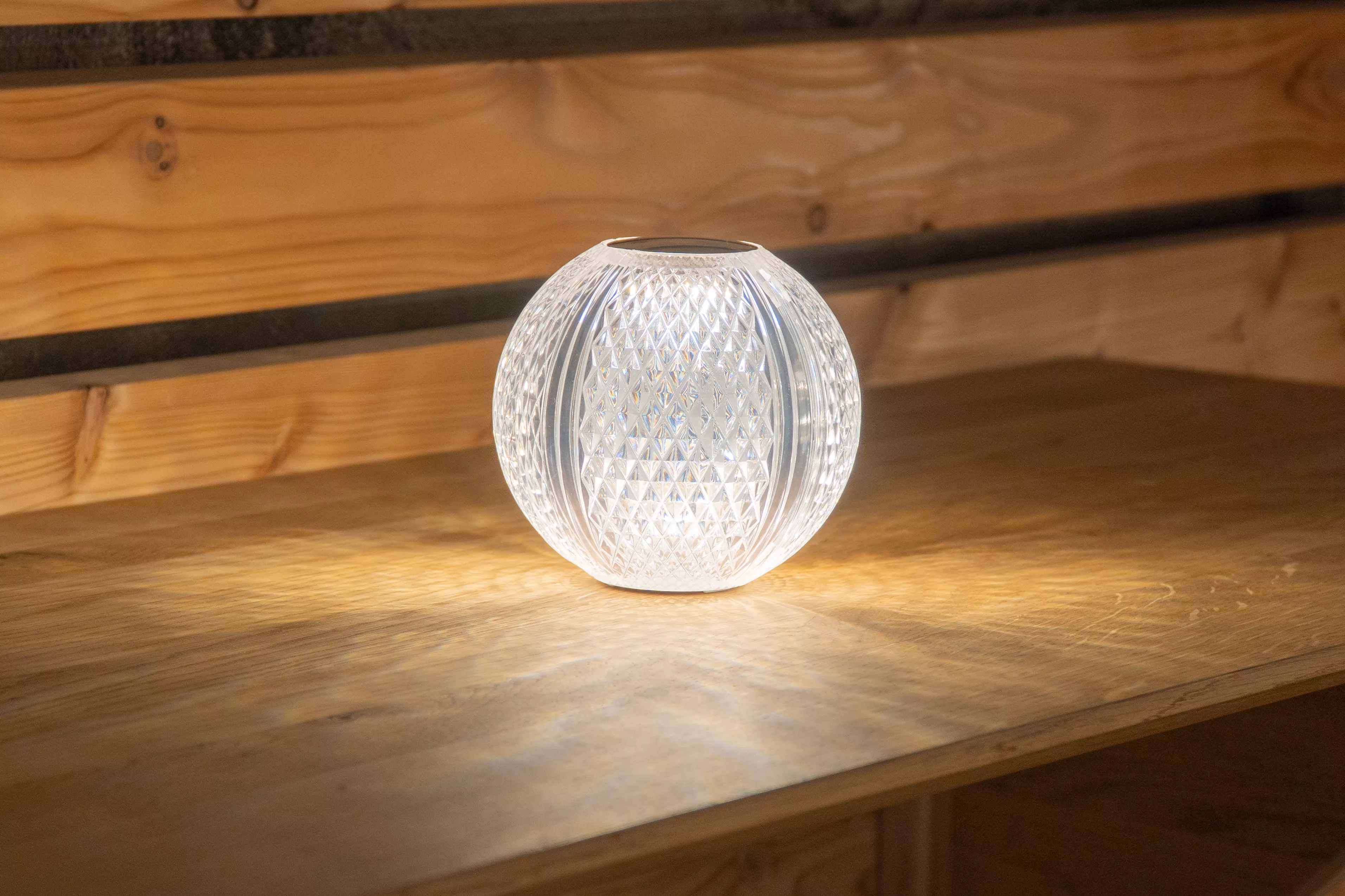 Lampe de table sans fil AIDA