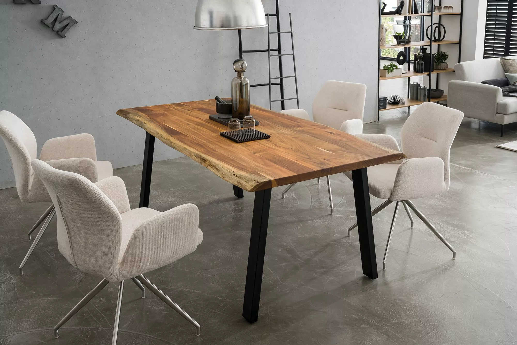 Table de repas LEMBANG