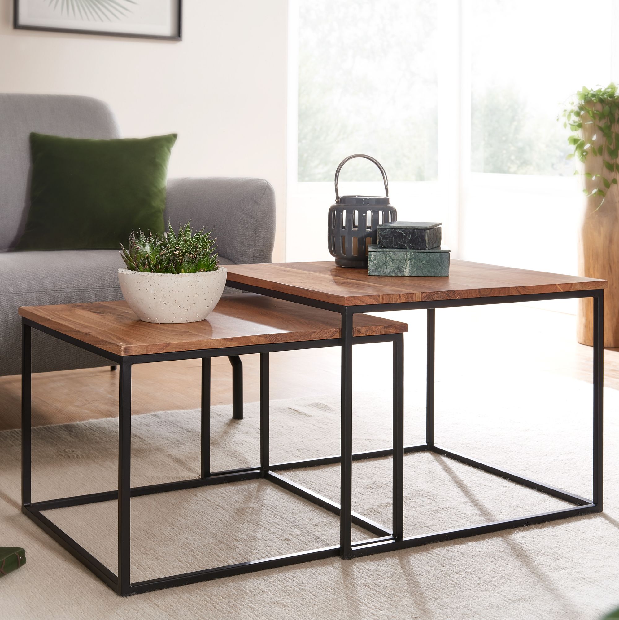 Lot de 2 tables basses DOI HUAMODNOI Lot de 2 tables basses DOI HUAMODNOI